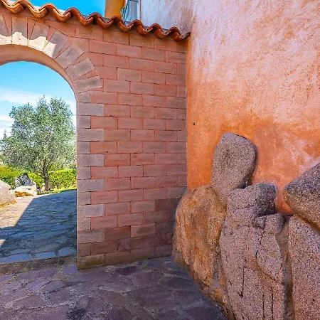 Sardinia Family - Elena With Salt Water Private Pool أرتْساكينا