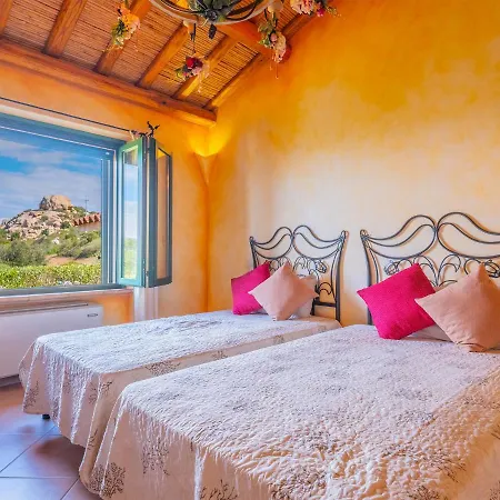 Βίλα Sardinia Family - Elena With Salt Water Private Pool