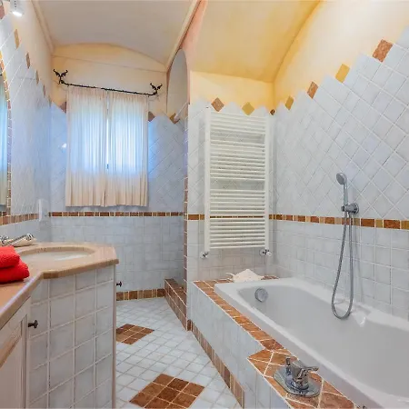 Sardinia Family - Elena With Salt Water Private Pool Villa