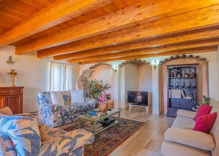 Sardinia Family - Elena With Salt Water Private Pool