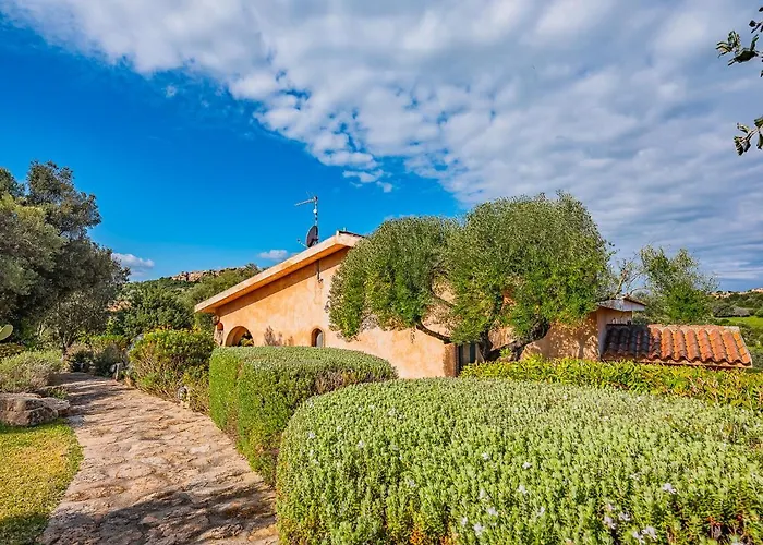 Villa Sardinia Family - Elena With Salt Water Private Pool *
